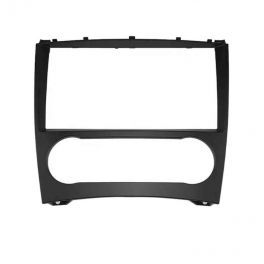 FACADE 9 POUCES PIONEER  MERCEDES CLASSE C 2004-2007 (W209)